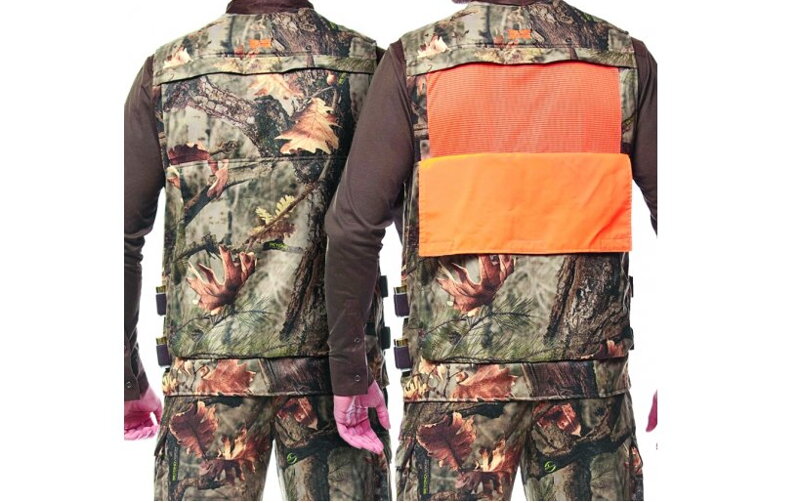 Hillman camo vest with reflective element